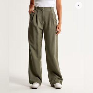 Curve Love A&F Sloane Tailored Pant- Olive